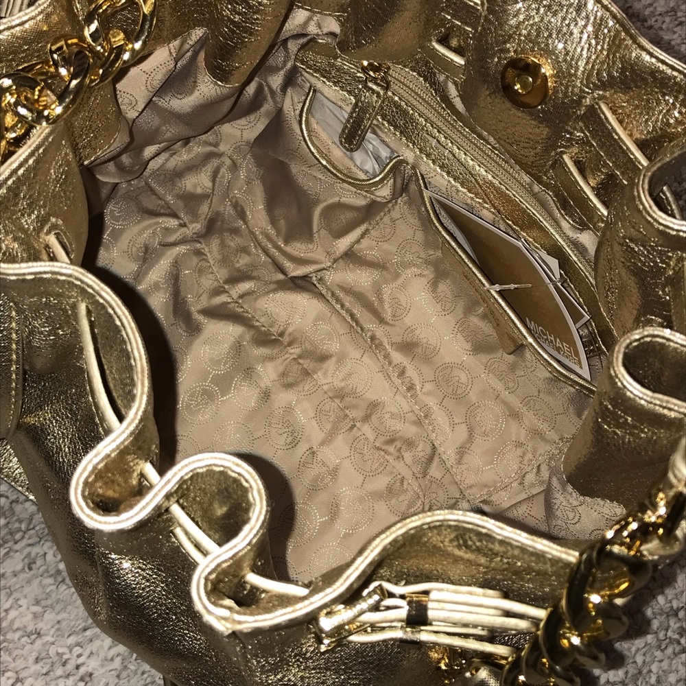 Michael Kors metallic gold large shoulder bag. NWT - Picture 7 of 7